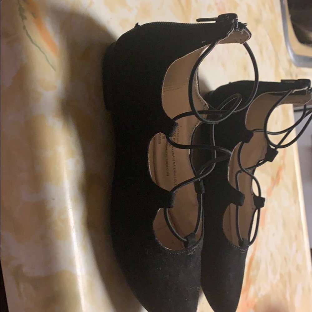 Flats - Picture 2 of 2